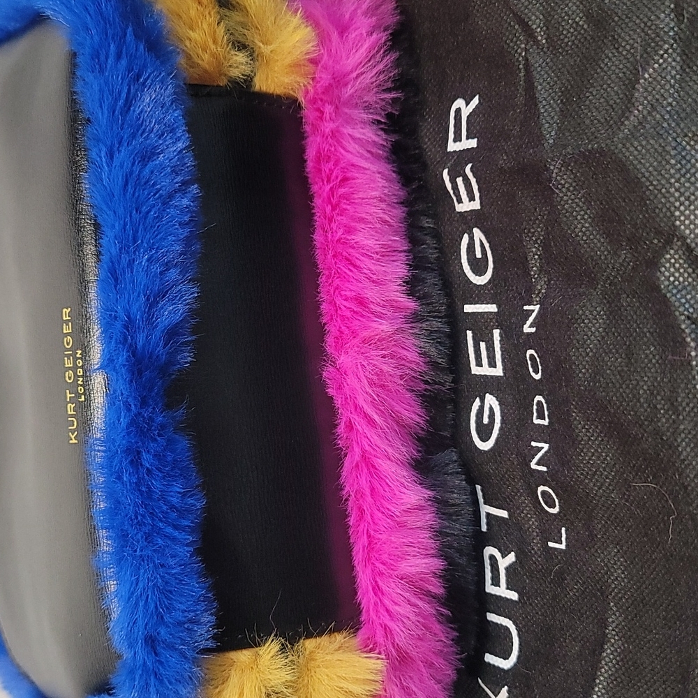 - KURT GEIGER LONDON Kensington Medium Camera Black Leather Crossbody Bag - Picture 12 of 12